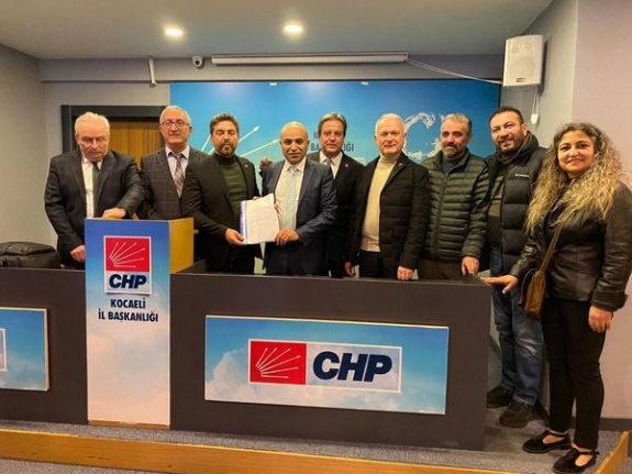 CHP Körfez İlçe Başkanı Bülent Yıldız İstifa Etti.