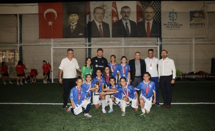 Körfez’de, Kız Futbol Şenliği yapıldı