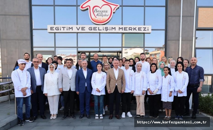 Başkan Büyükakın: "Gençlerimizin Geleceğine, Yön Vermeye Devam Edeceğiz"