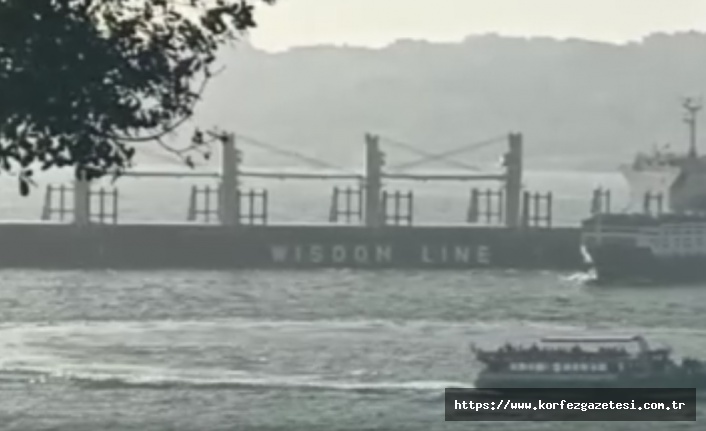 İstanbul Boğazı’nda, İki Gemi Çarpıştı: Deniz Trafiği Aksadı