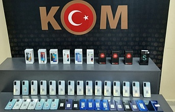 46 adet kaçak cep telefonu ele geçirildi