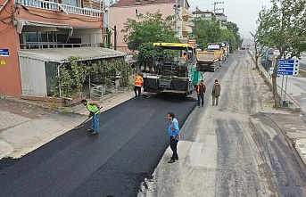 Gazi Mustafa Kemal Caddesi’ne 700 ton asfalt