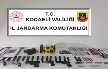 Asayiş uygulamaları ile yol kontrol ve aramalarında;