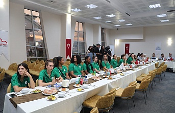 İzmit’in perilerinden, muhteşem tanıtım